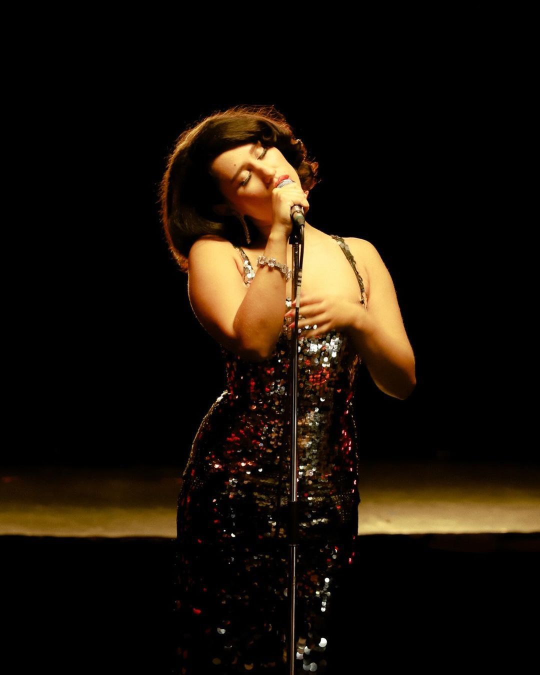 Raye world tour tickets and hospitality